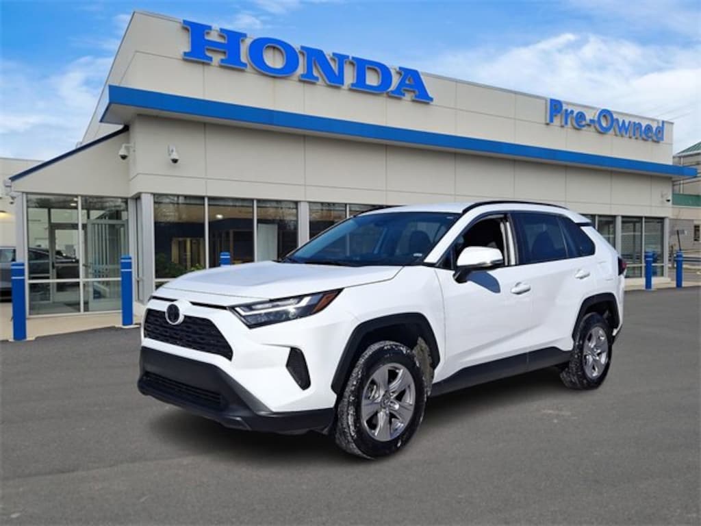 Used 2024 Toyota RAV4 XLE SUV