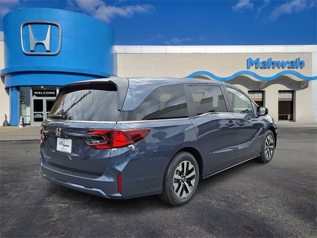 2026 Honda Odyssey EX-L photo 3