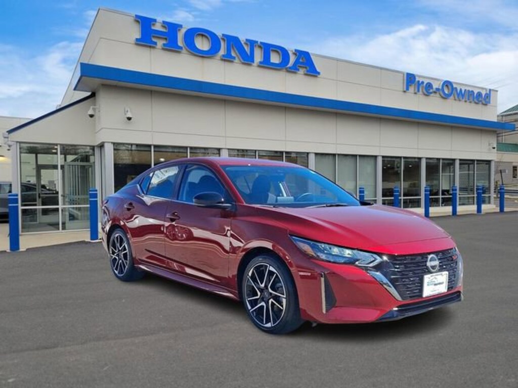 Used 2025 Nissan Sentra SR Sedan