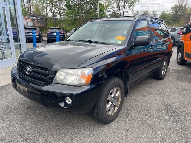 Used 2005 Toyota Highlander Base with VIN JTEEP21A750108218 for sale in Mahwah, NJ