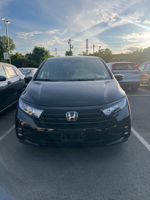 2023 Honda Odyssey SPORT's photo