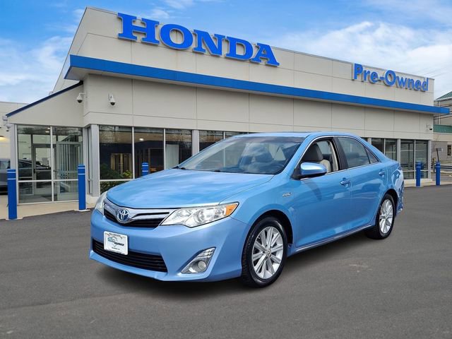 2013 Toyota Camry LE Hybrid