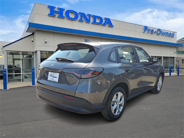 2025 Honda HR-V LX photo 4
