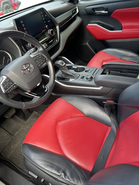 2021 Toyota Highlander XSE photo 4