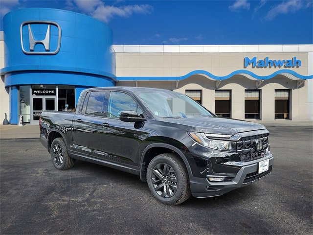 2025 Honda Ridgeline Sport photo 2