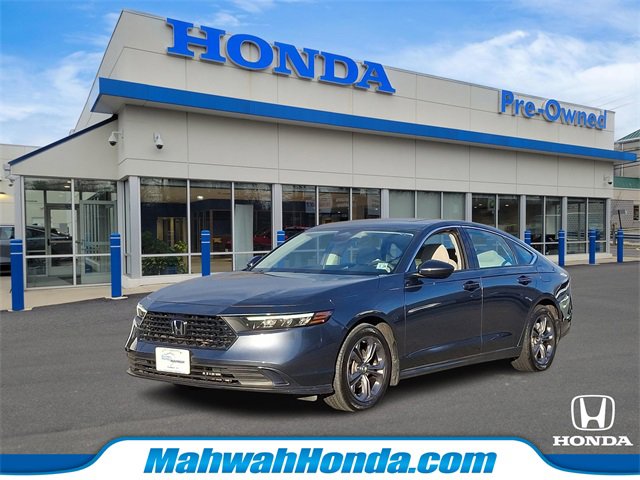 2023 Honda Accord EX's photo