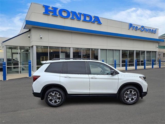 2022 Honda Passport TrailSport photo 3