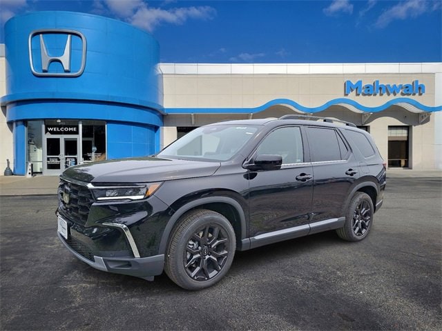 2025 Honda Pilot Touring's photo