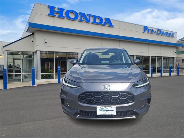 2025 Honda HR-V LX photo 2