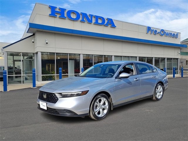 2024 Honda Accord LX's photo