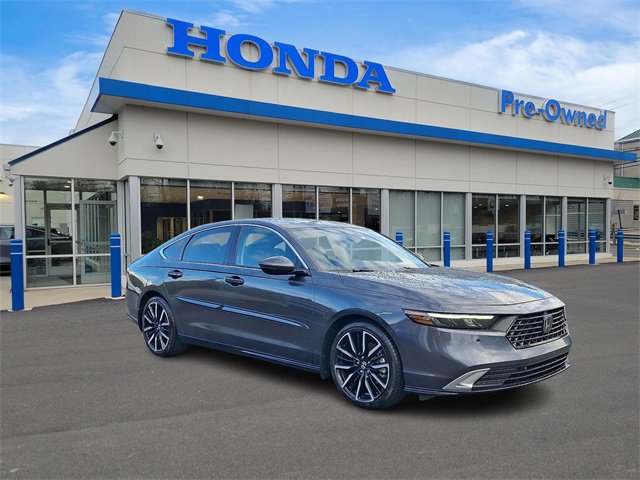 2024 Honda Accord Hybrid Touring photo 3