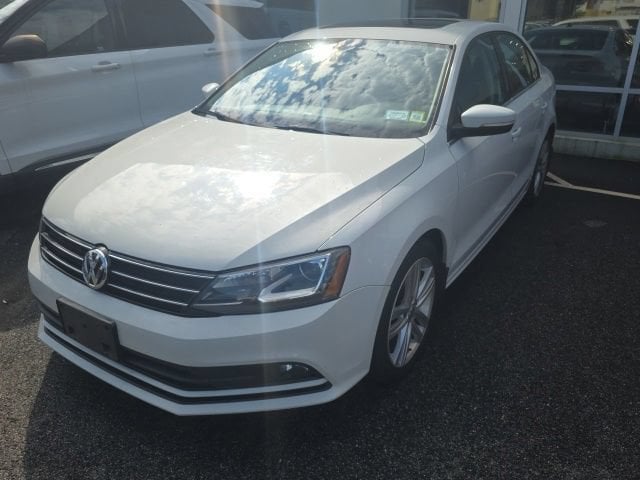Used 2015 Volkswagen Jetta SEL with VIN 3VWL17AJXFM347400 for sale in Mahwah, NJ