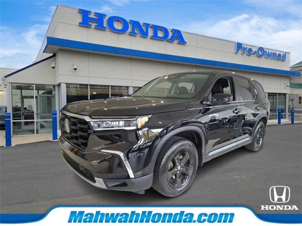 Used 2025 Honda Pilot EX-L SUV