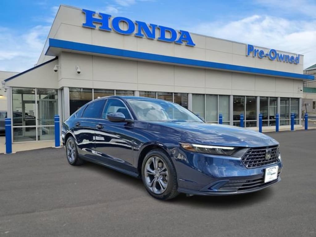 Used 2023 Honda Accord EX Sedan
