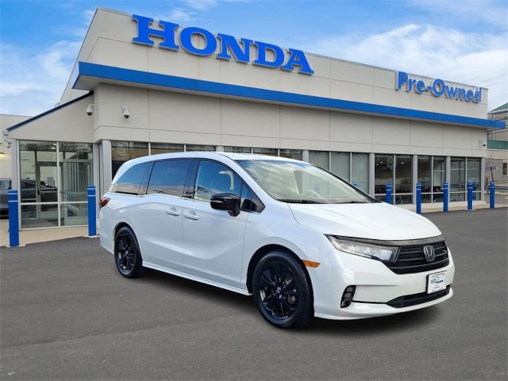 Certified 2023 Honda Odyssey Sport Van