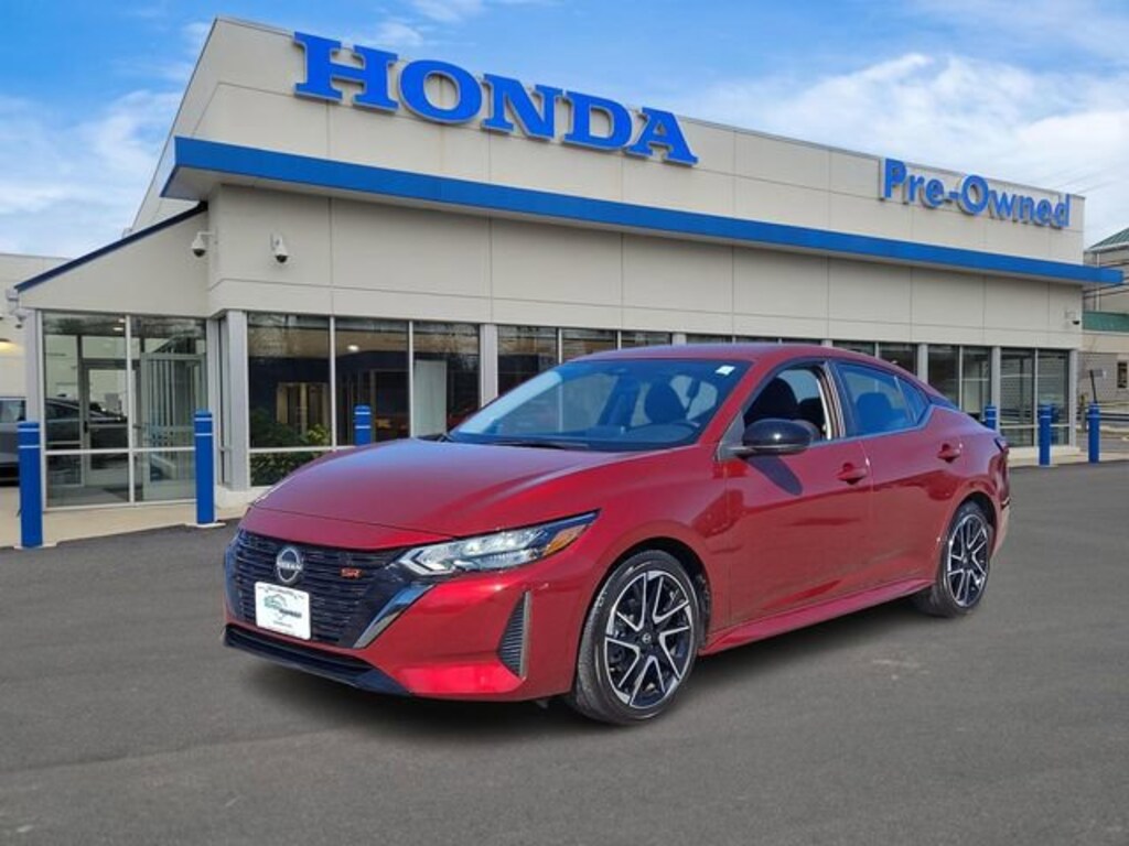 Used 2025 Nissan Sentra SR Sedan