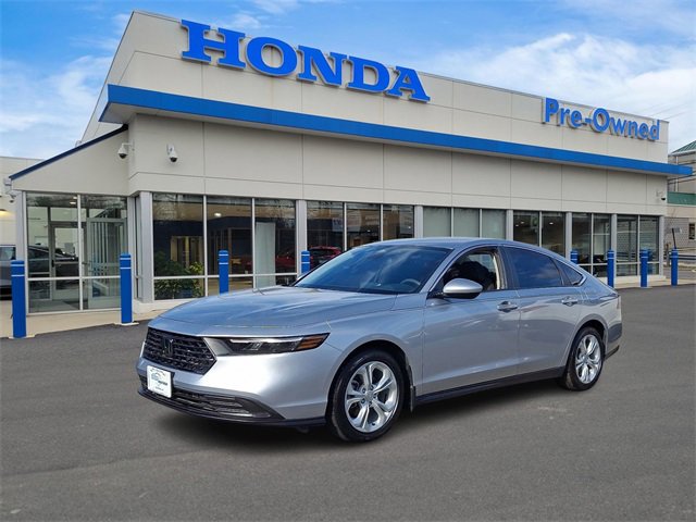 2024 Honda Accord LX's photo