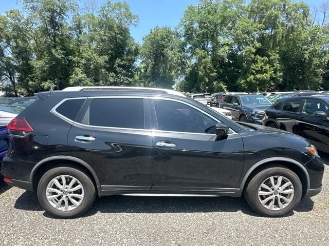 Used 2020 Nissan Rogue SV with VIN KNMAT2MV4LP535020 for sale in Mahwah, NJ