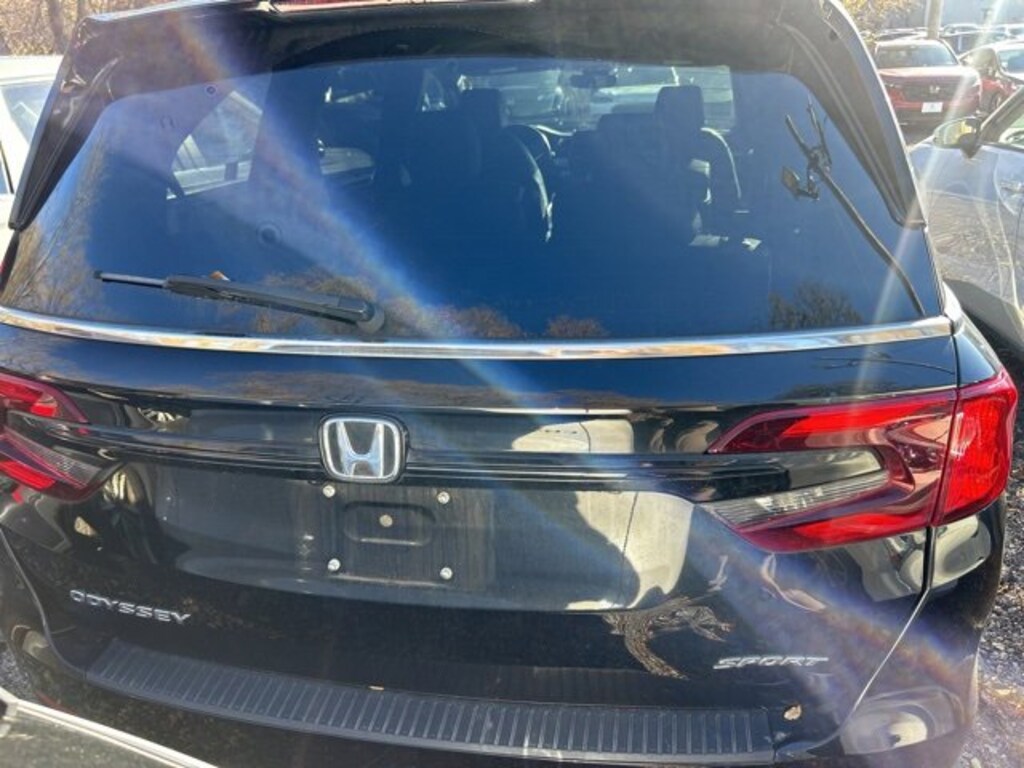 Certified 2023 Honda Odyssey Sport Van