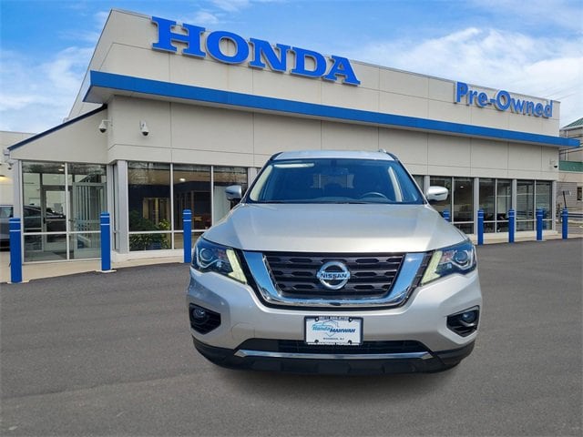 Used 2019 Nissan Pathfinder SV with VIN 5N1DR2MN3KC597991 for sale in Mahwah, NJ