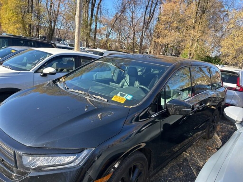 Certified 2023 Honda Odyssey Sport Van