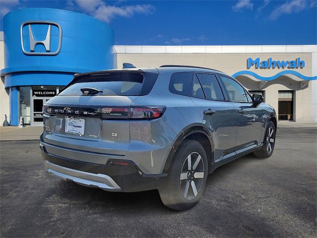 2025 Honda Prologue Touring photo 3