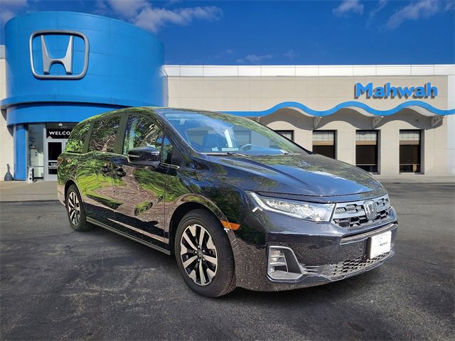 2026 Honda Odyssey EX-L photo 2