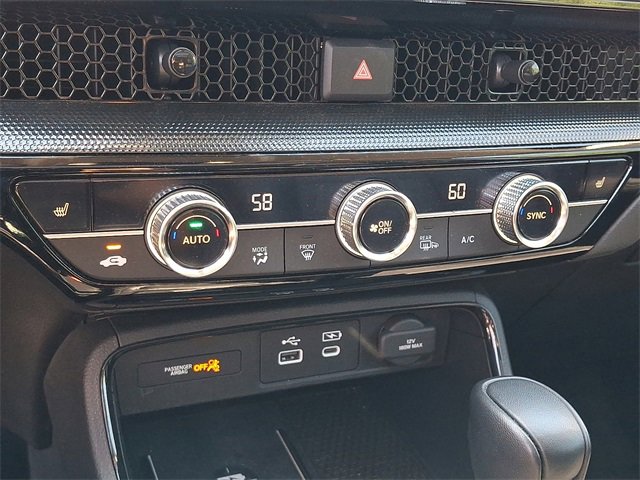 View 16