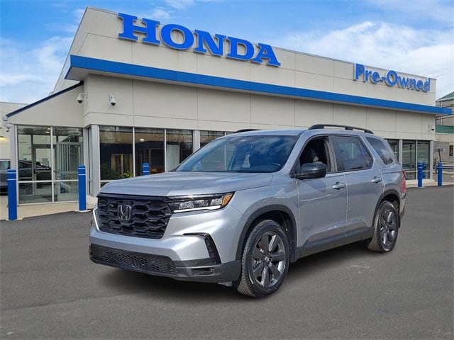 2025 Honda Pilot Sport's photo
