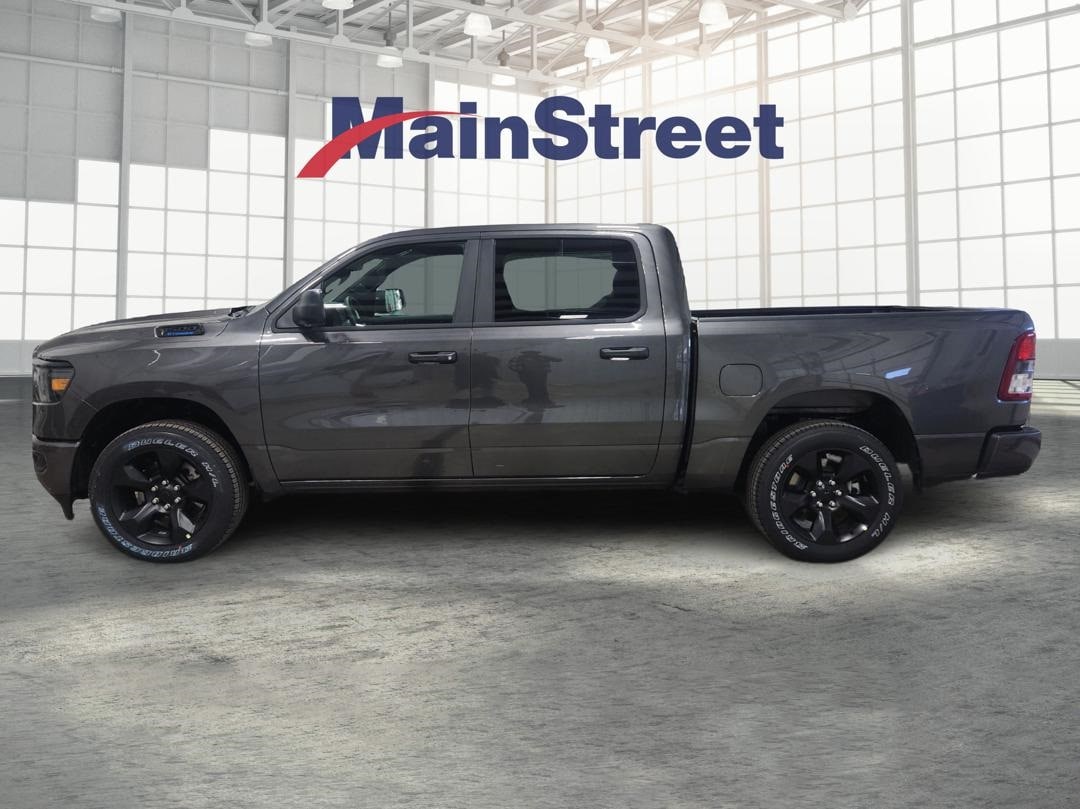 Used 2024 RAM Ram 1500 Pickup Tradesman with VIN 1C6RRFGG9RN204242 for sale in Kansas City