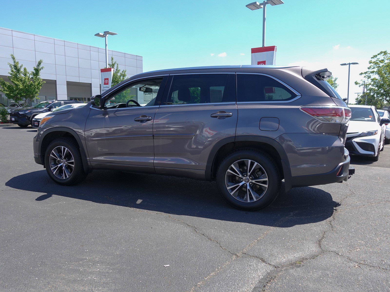 2016 Toyota Highlander XLE photo 6