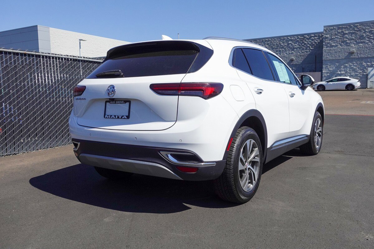 2023 Buick Envision Essence photo 3