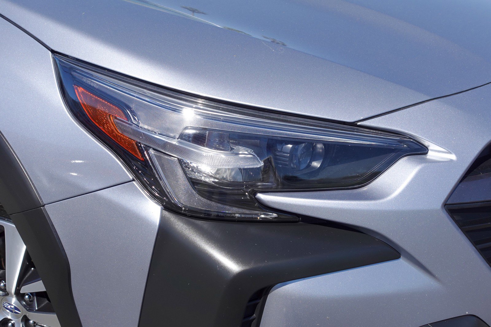 2023 Subaru Outback Premium photo 2