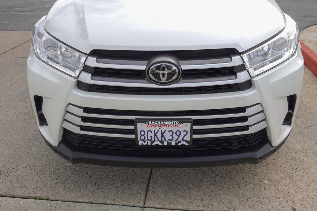 Used 2019 Toyota Highlander LE LE I4 FWD