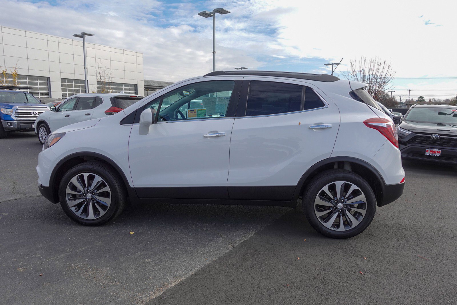 2021 Buick Encore Preferred photo 6