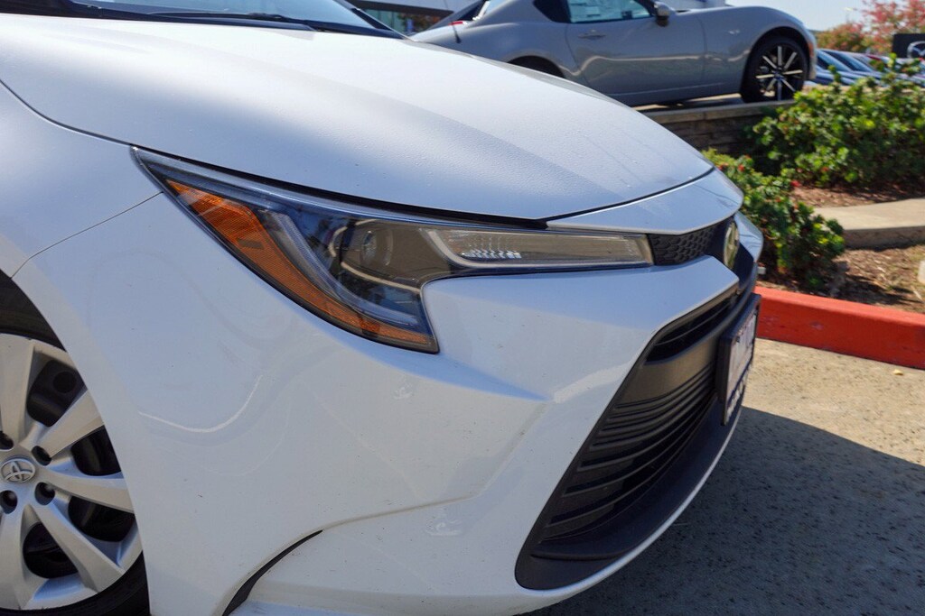 Used 2024 Toyota Corolla LE LE CVT