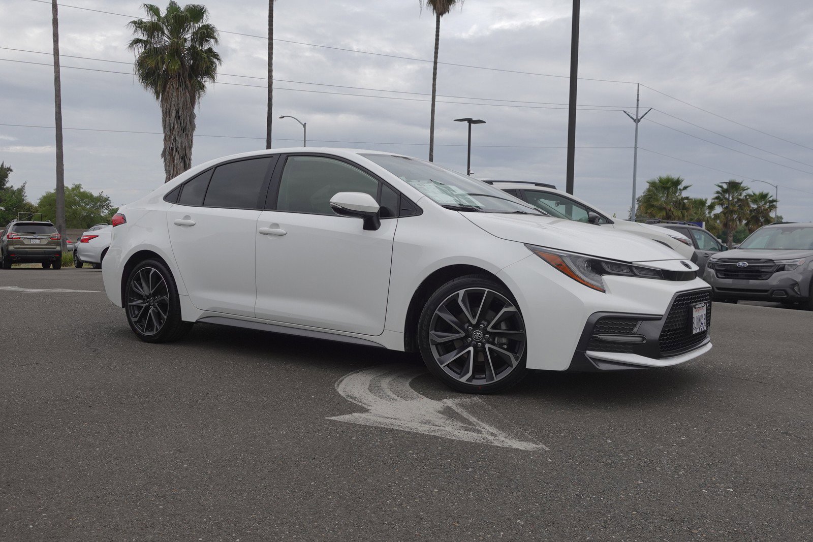 2020 Toyota Corolla SE photo 4