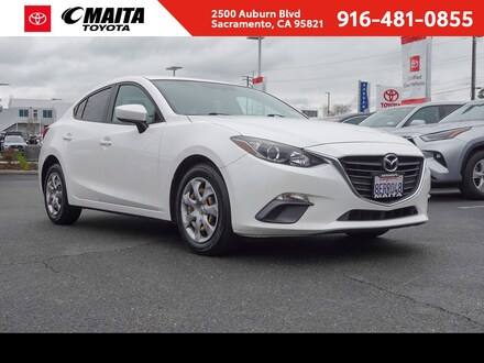 2015 Mazda Mazda3 i Sport Sedan