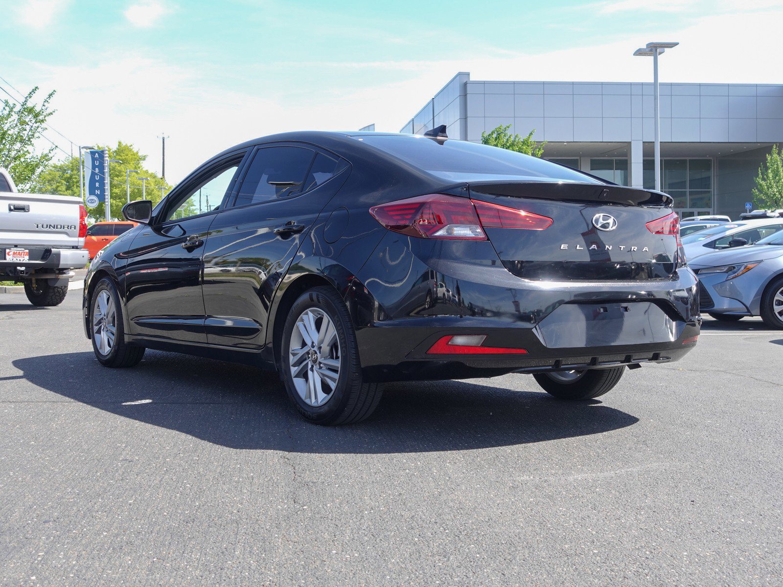 2020 Hyundai Elantra Value Edition photo 5