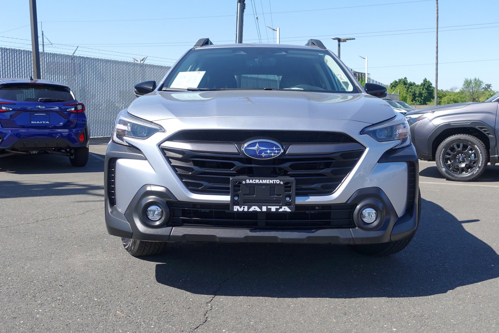 2023 Subaru Outback Premium photo 3