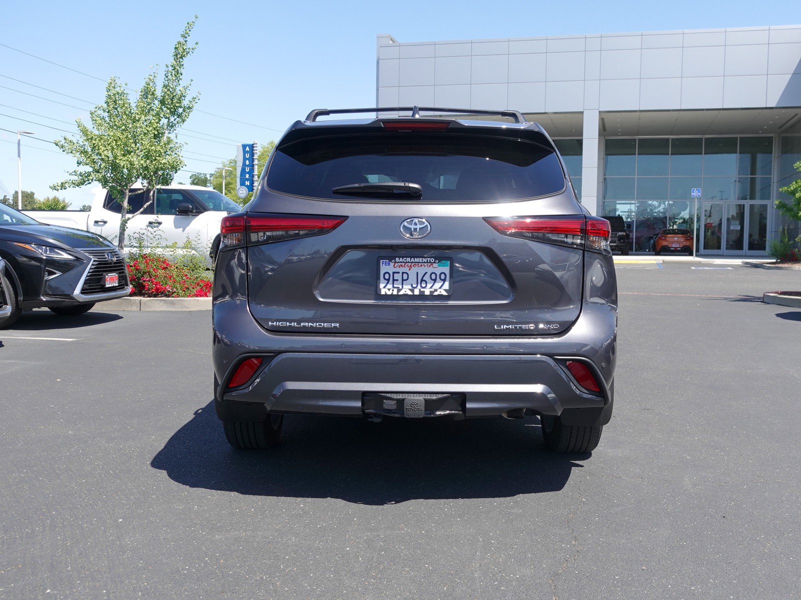 2023 Toyota Highlander Limited photo 4