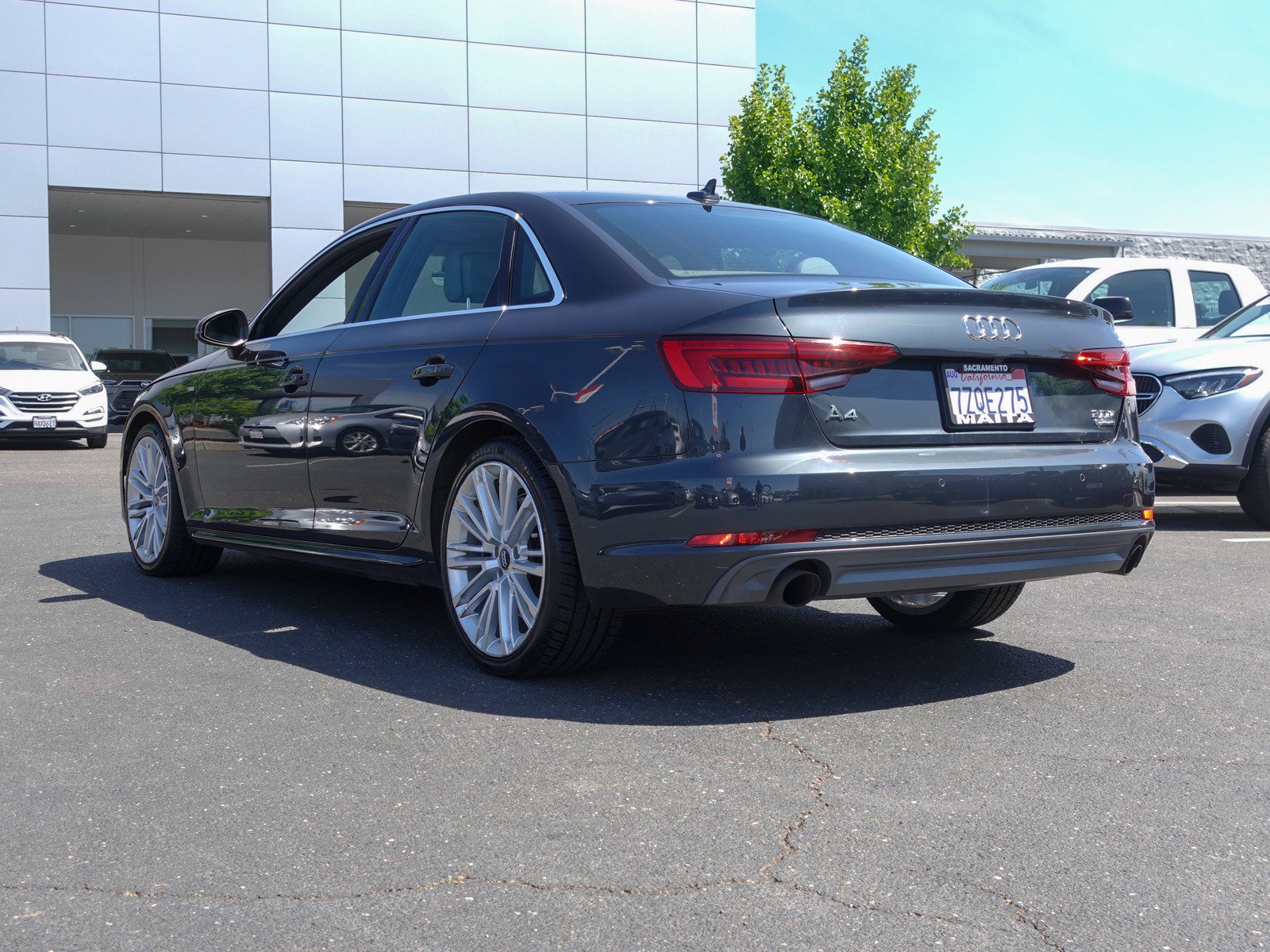 2017 Audi A4 Premium Plus photo 5