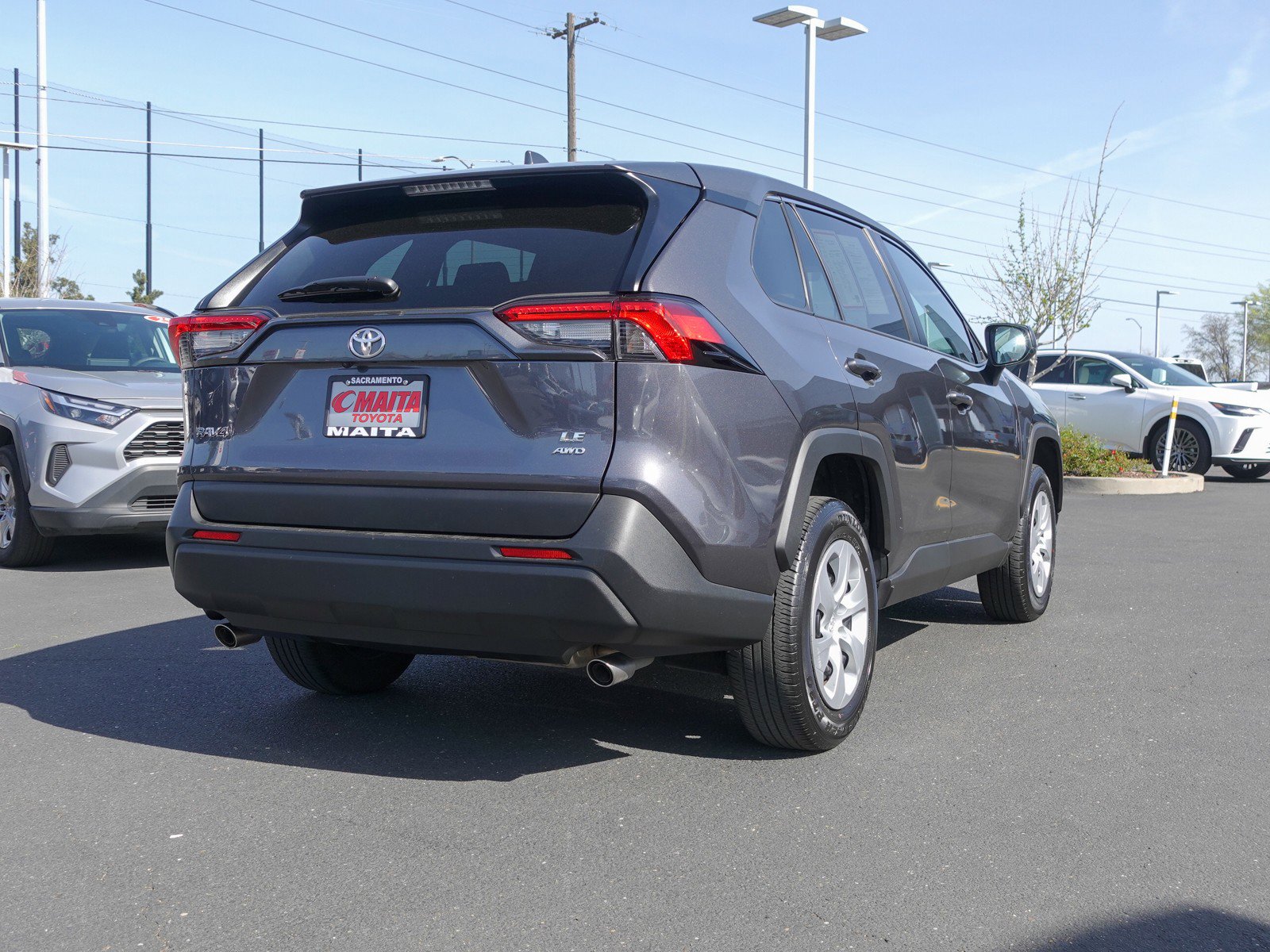 2025 Toyota RAV4 LE photo 3