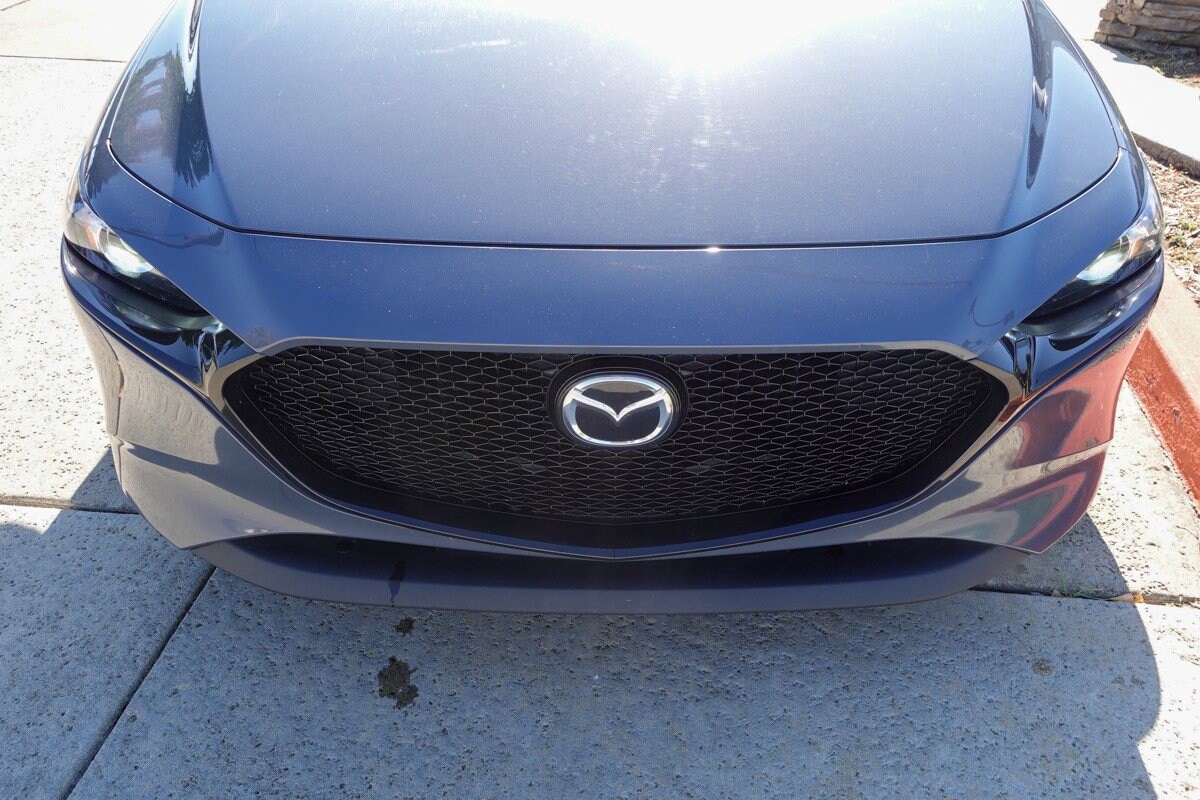 2024 Mazda Mazda3 Hatchback 2.5 s Carbon photo 2