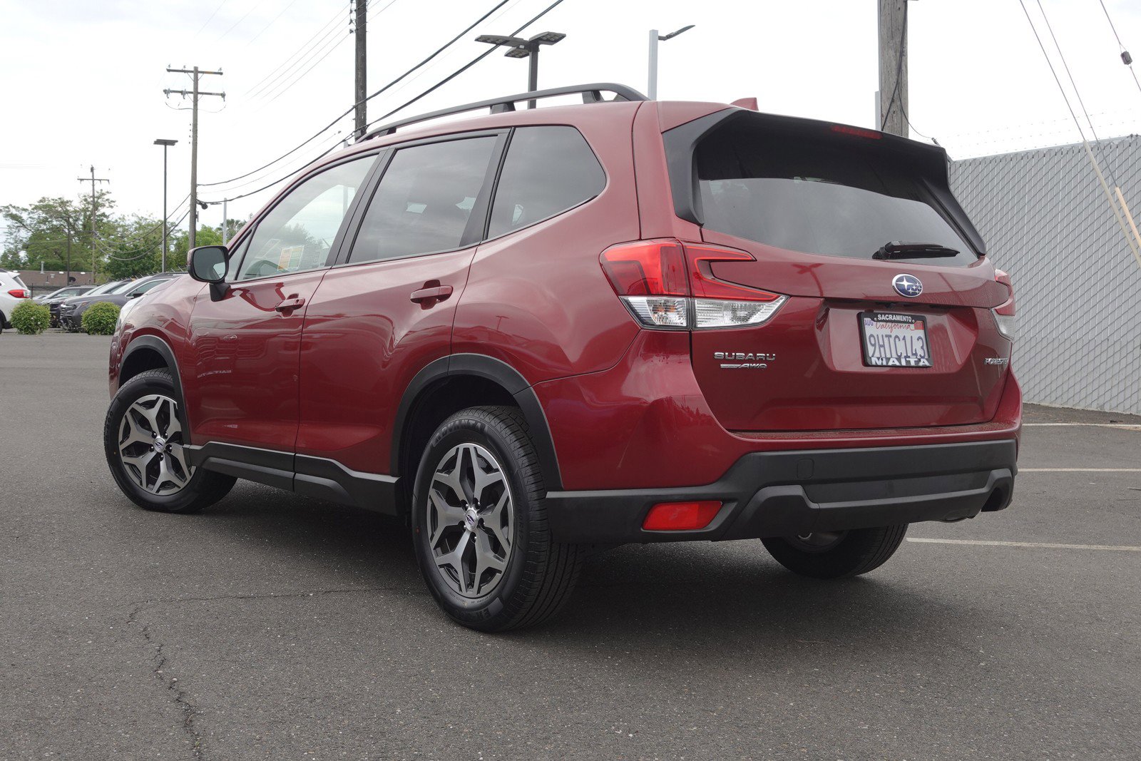 2023 Subaru Forester Premium photo 6