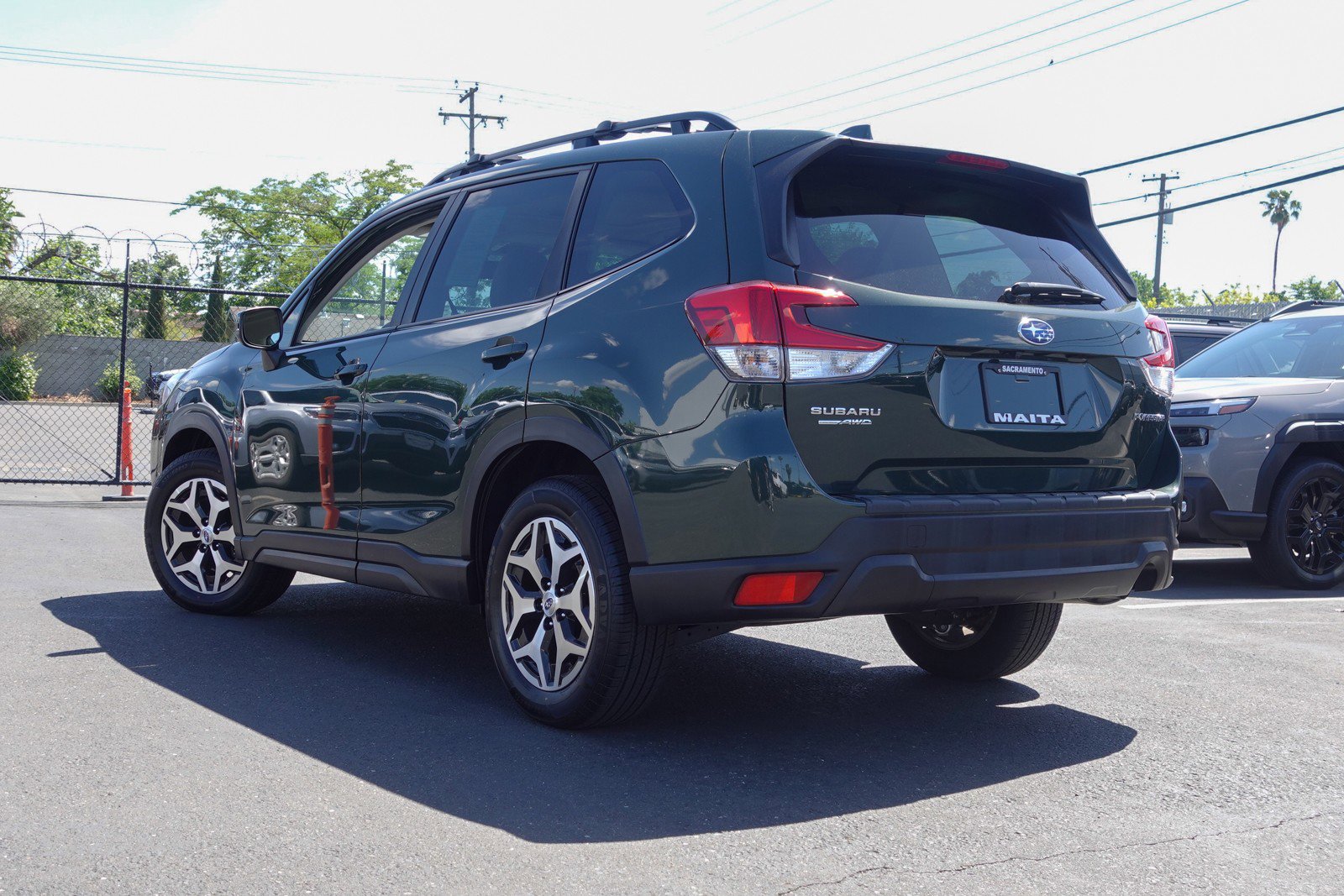 2022 Subaru Forester Premium photo 6