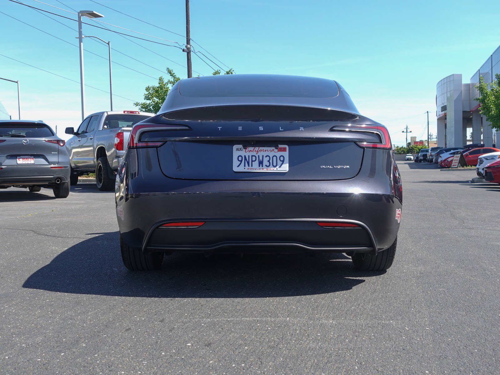 2024 Tesla Model 3 Long Range photo 4