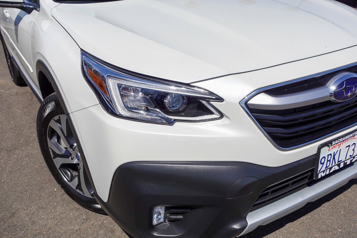 2022 Subaru Outback Limited photo 3