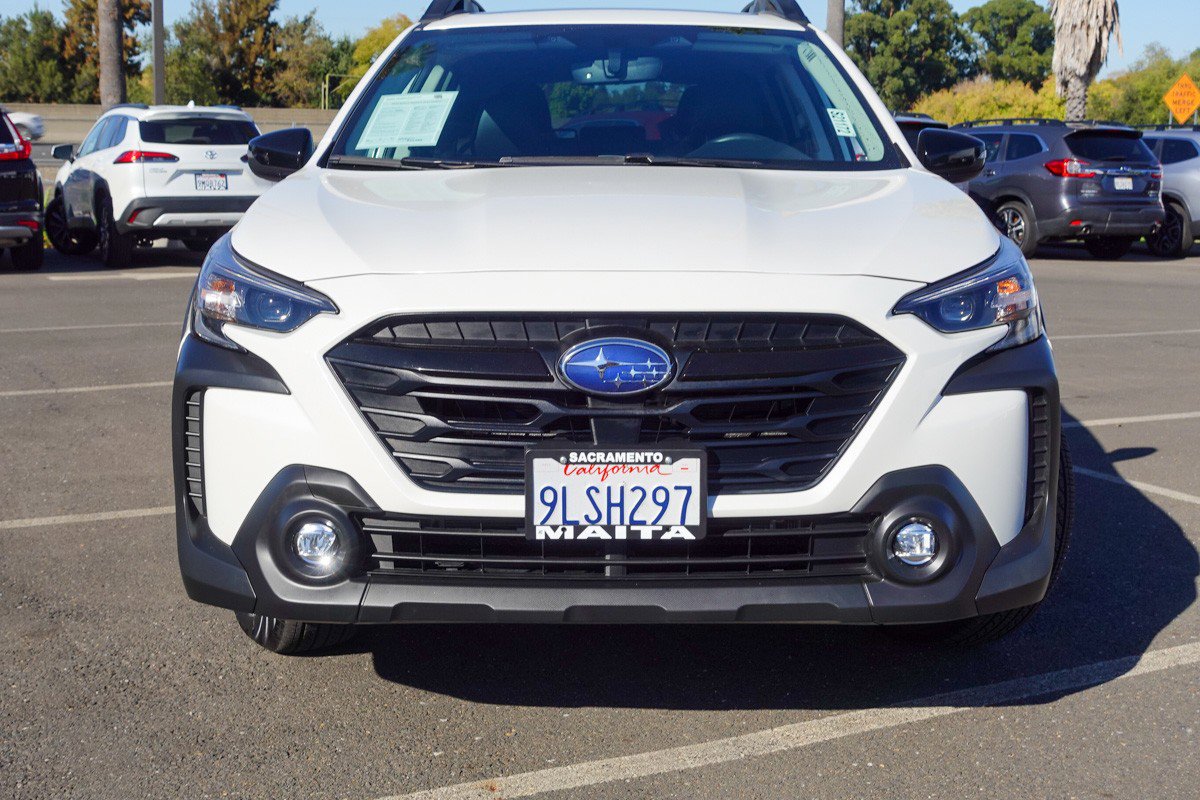 2025 Subaru Outback Onyx Edition photo 4