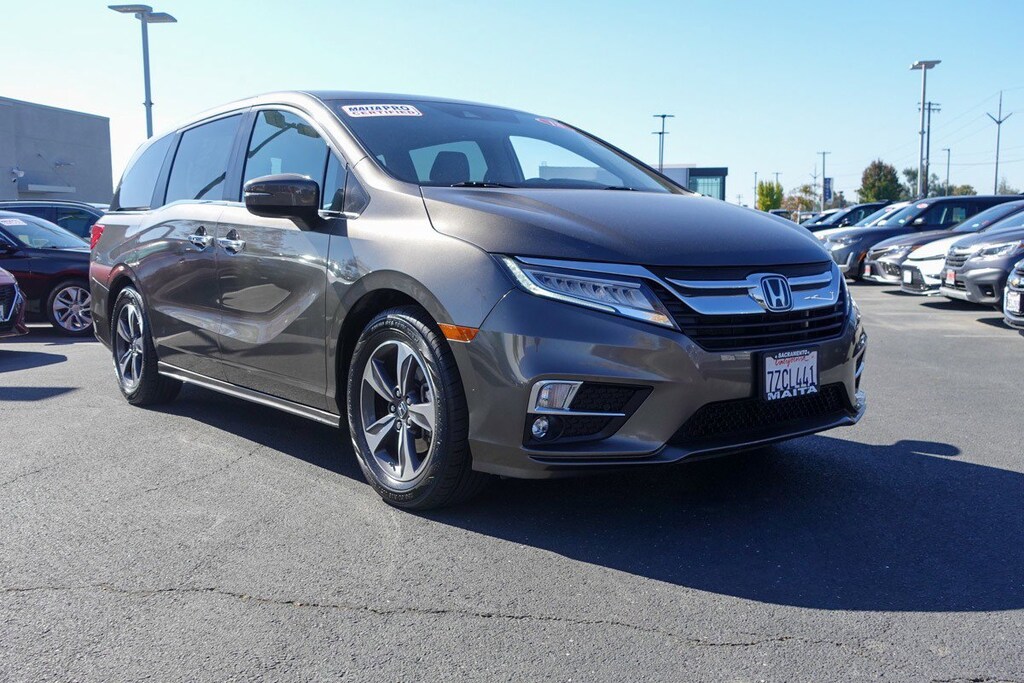 Used 2018 Honda Odyssey Touring Touring Auto
